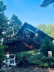 93 Shepard Ave, Delaware Water Gap, PA, 18327