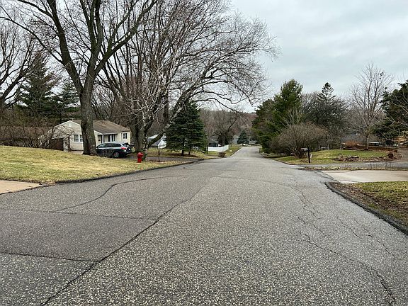 4th image of 11216 Royzelle Ln