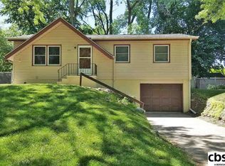 2105 Virginia Ave, Bellevue, NE 68005