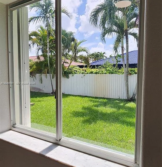 16507 NW 91st Ave — Photo 18