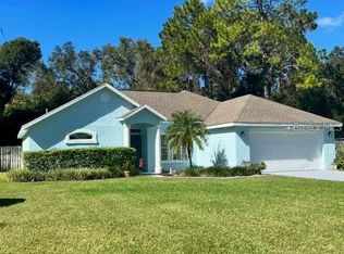 35031 Silver Oak Dr, Leesburg, FL 34788