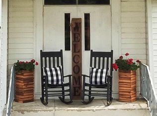 47 Maple St, Wilton, NH 03086