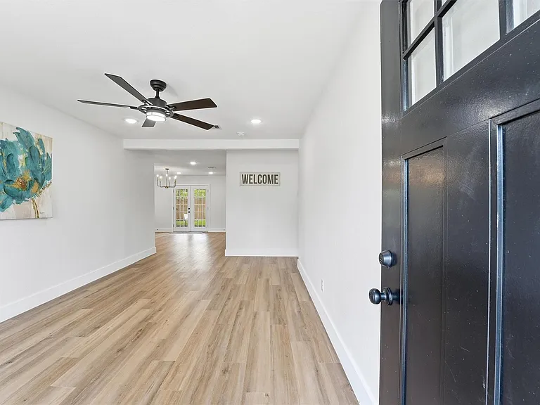 3714 Brookmeade Dr — Photo 5