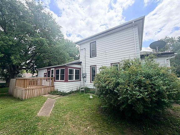 5th image of 400 Spruce St