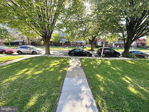 4th image of 2316 Ashburton St