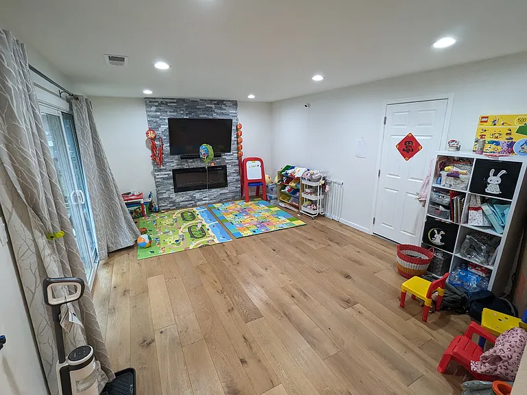 3400 Princeton Way — Photo 5