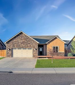 2721 Plains St, Laramie, WY, 82072