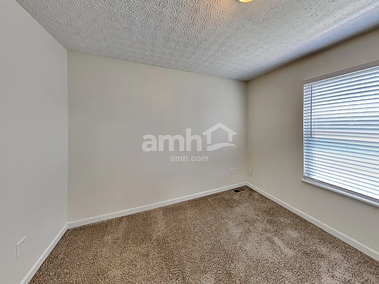 4513 Edgarton Dr — Photo 19