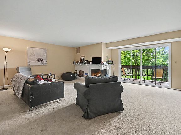 2nd image of 1671 Mission Hills Rd APT 104