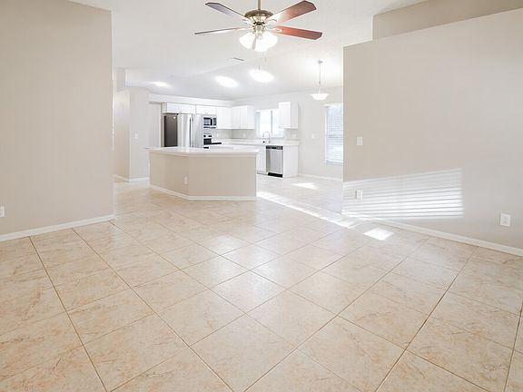 3rd image of 1436 Scotch Pine Dr