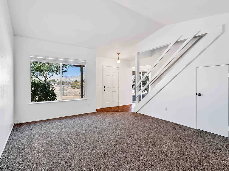 7208 Palo Alto Ave #4 — Photo 2