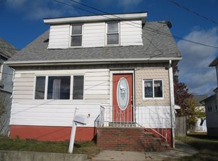 26 Howard St, Bloomfield, NJ 07003