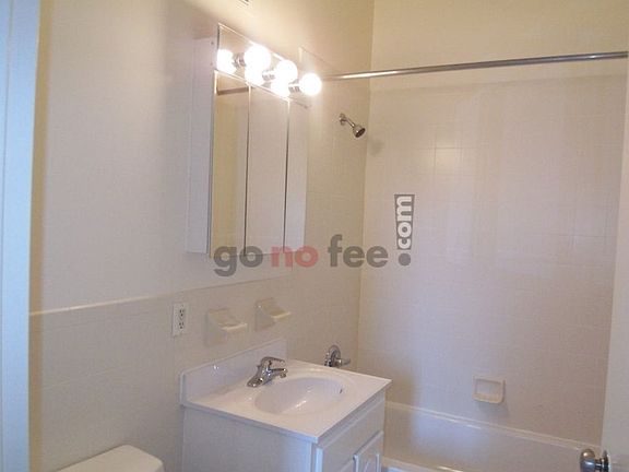 3rd image of 191 Saint Nicholas Ave APT 3C