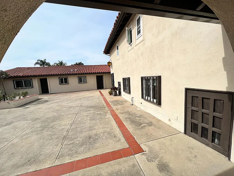 12234 Rancho Bernardo Rd #B — Photo 54
