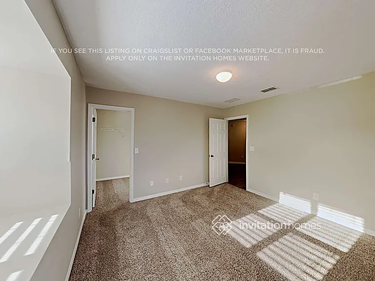 7444 Bridgeview Dr — Photo 13