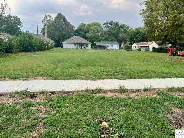 1514 S Prospect Ave, Sedalia, MO 65301