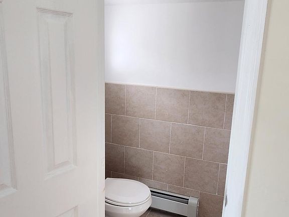 2nd image of 87-22 144th St Floor 2