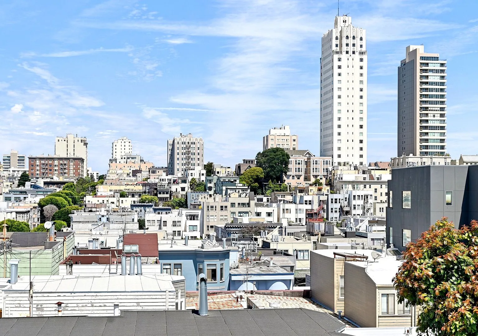1390 Jackson — Photo 3