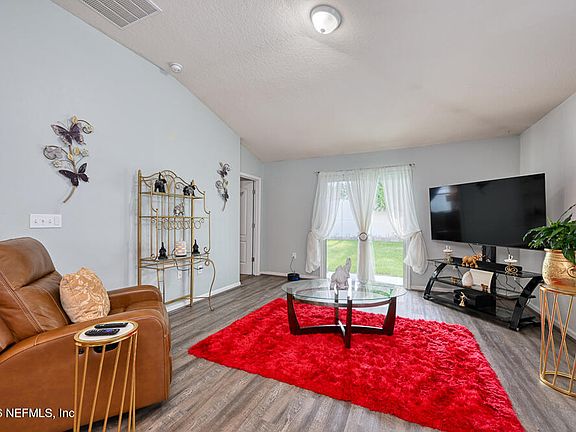 5th image of 8316 CAPE FOX Drive