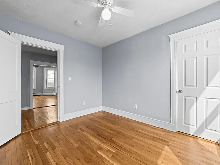 516 Washington St #2 — Photo 13