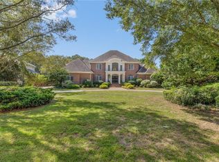 1849 S Woodside Ln, Virginia Beach, VA 23454