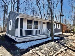8 Evergreen Rd, Sussex, NJ 07461