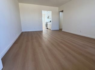 San Marino & Westmoreland APT, Los Angeles, CA 90006