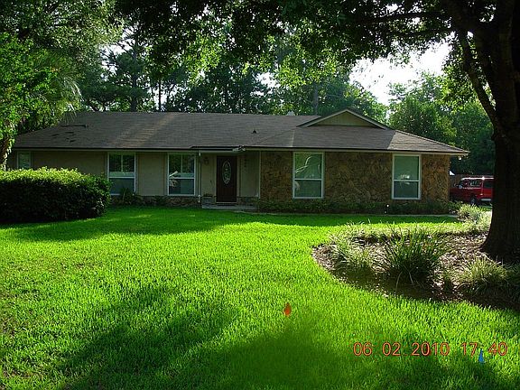 3rd image of 12835 Greenmeadow Pl