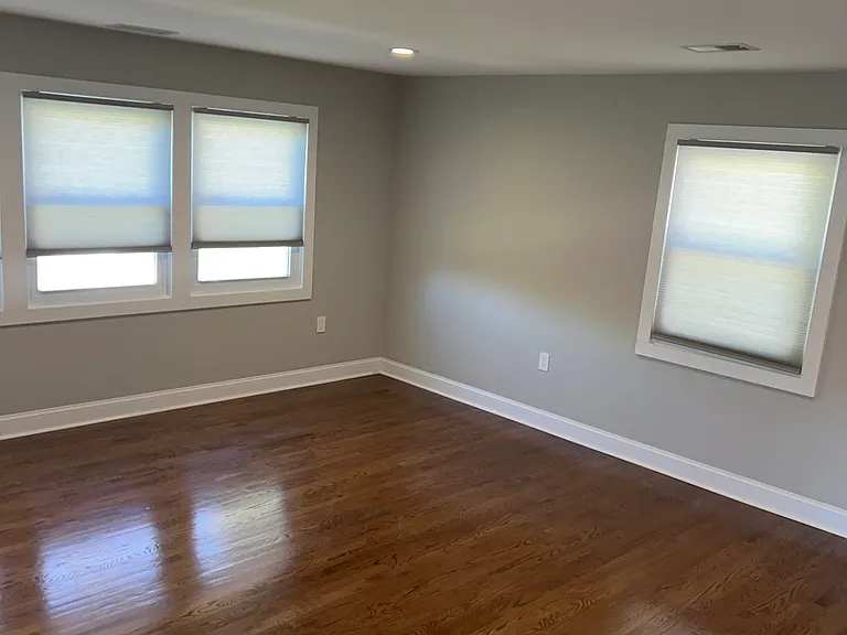 16 Roosevelt Dr — Photo 4