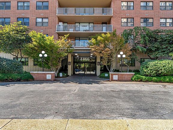 2nd image of 4466 W Pine Blvd APT 4D