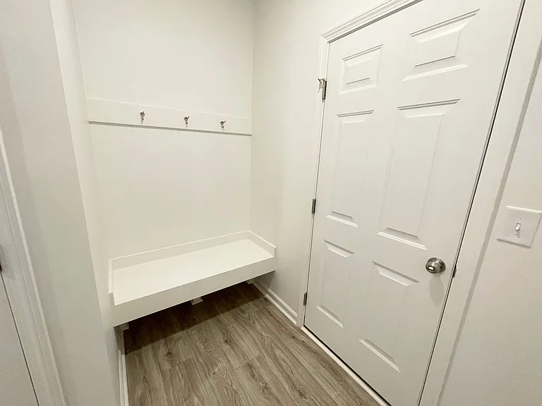 121 Gaelic Dr — Photo 8