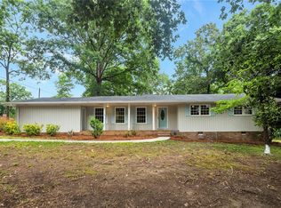 3235 Laura Ln, Lithia Springs, GA 30122