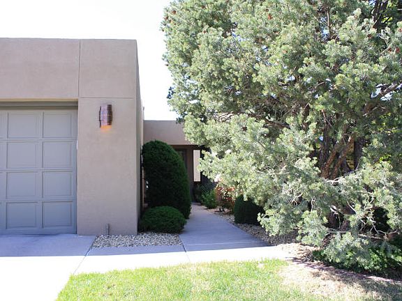5th image of 13004 Calle De Sandias NE