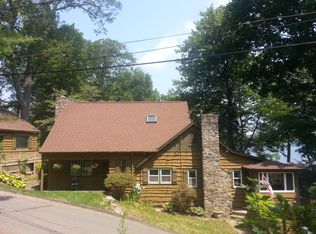 3 The Crest Way, Danbury, CT 06811