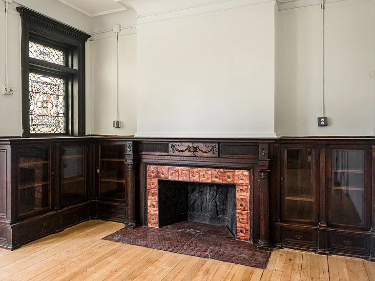 Goodell Manor — Photo 31