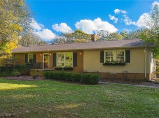 659 N Hametown Rd, Akron, OH 44333