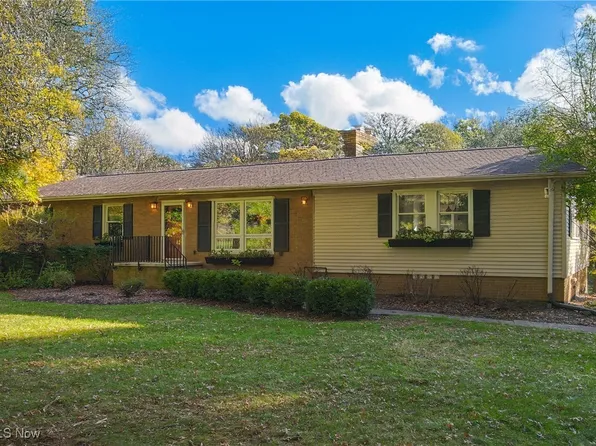 659 N Hametown Rd, Akron, OH 44333