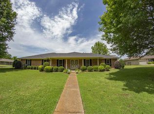 230 46th St SW, Paris, TX 75460