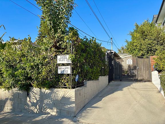 3rd image of 1495 Scott Ave #1497