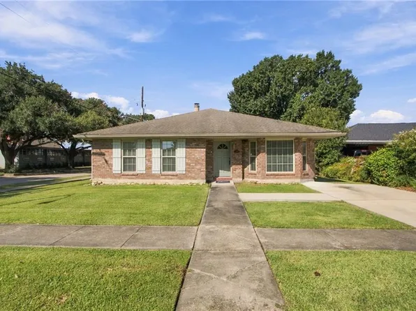 3800 Napoli Dr, Metairie, LA 70002