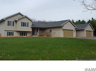 6929 N 938th St, Elk Mound, WI 54739