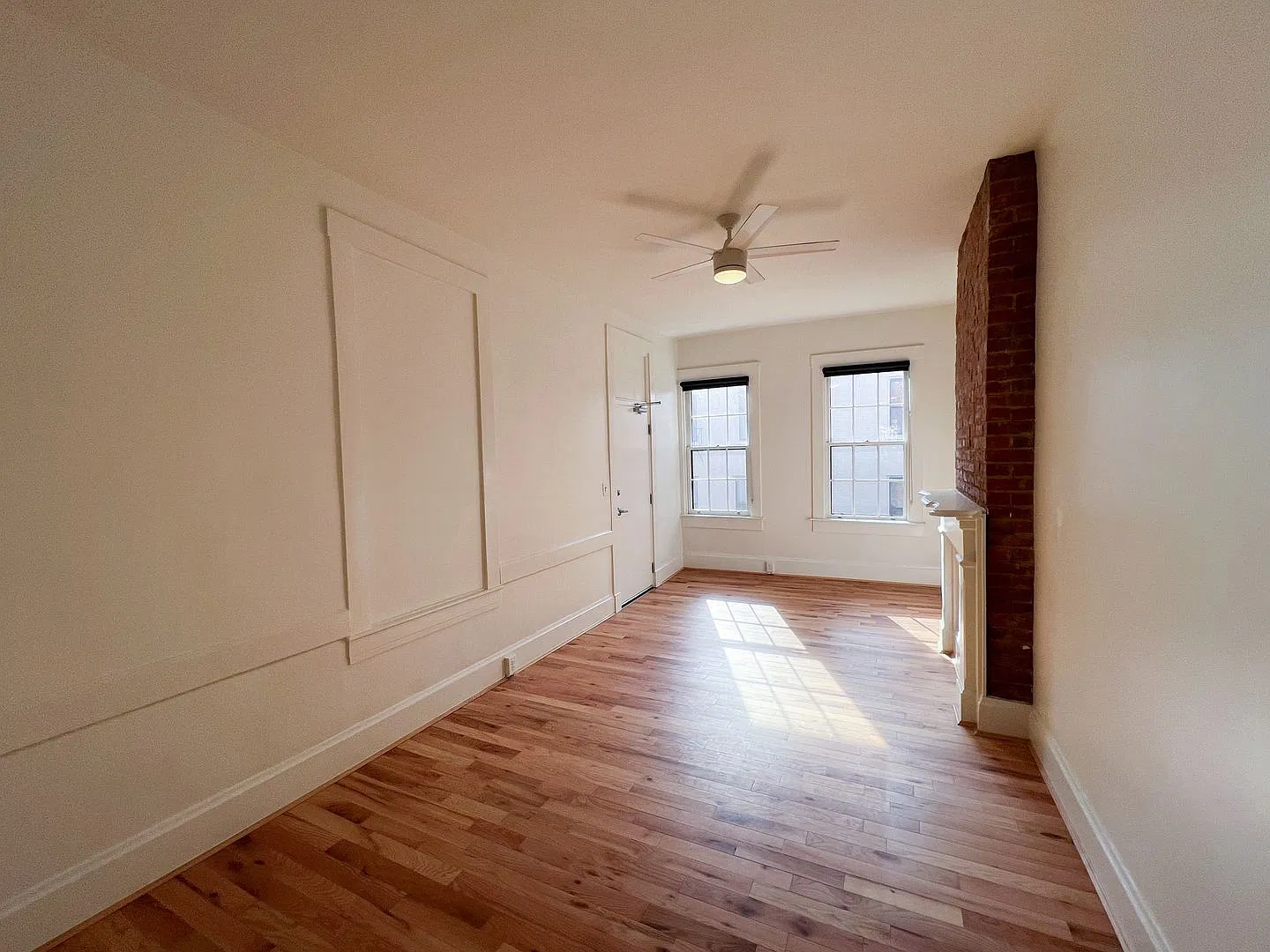 1307 Main St — Photo 3