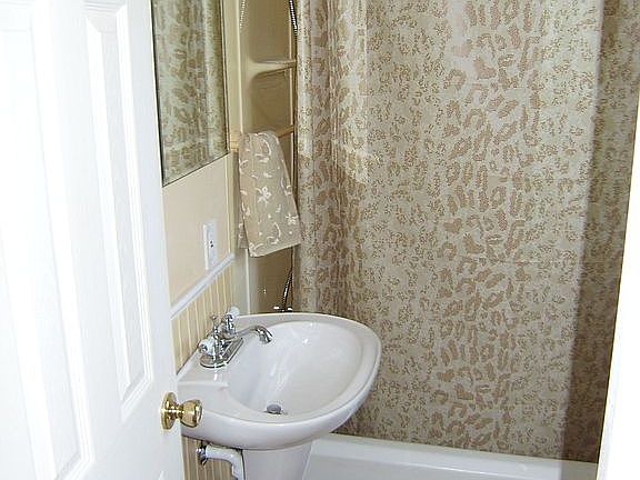full bath
