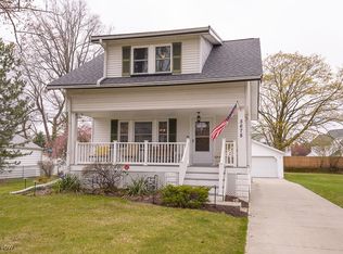 5678 Canterbury Rd, North Olmsted, OH 44070