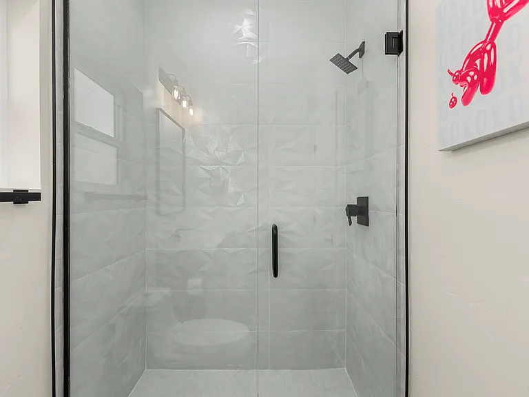 6409 Richard St — Photo 15