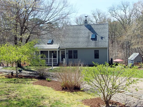 243 Greenland Pond Rd, Brewster, MA 02631