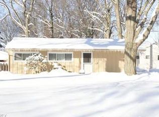 4536 Coe Ave, North Olmsted, OH 44070