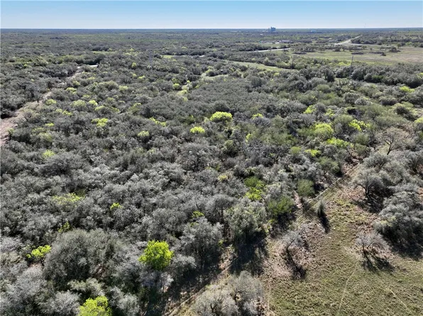5 S Us Highway 183, Refugio, TX 78377