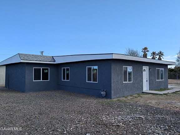 3rd image of 16855 Vista Del Oro Ave