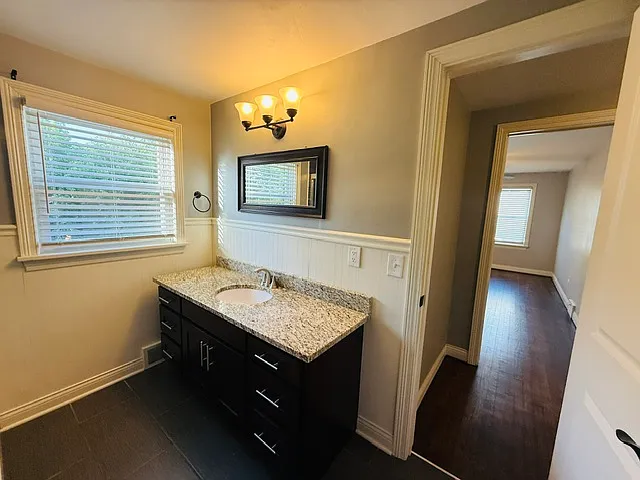 4021 Silsby Rd — Photo 17